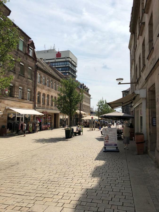Downtown City - Privaterooms Fuerth Luaran gambar